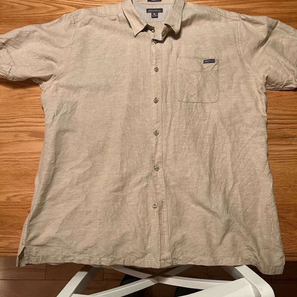 Eddie Bauer Men's Light Tan Casual Button Down Shirt